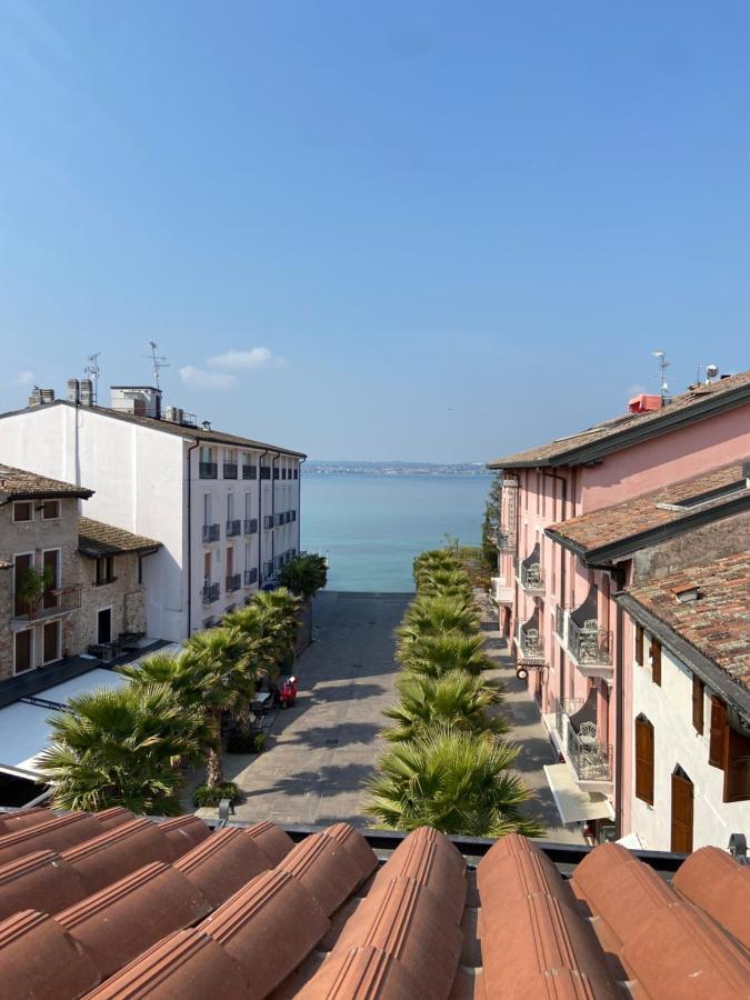 Mavino Appartamenti Sirmione Esterno foto